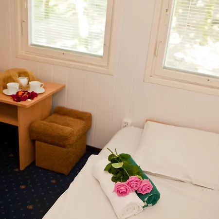 Ow Gromada Pod Bukami