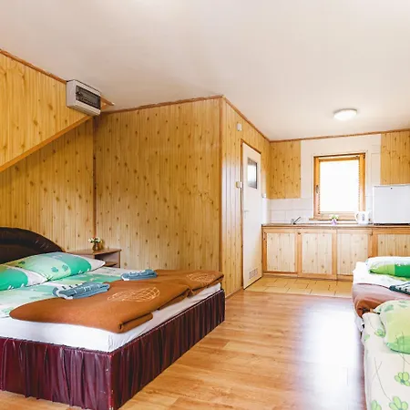 Ow Gromada Pod Bukami