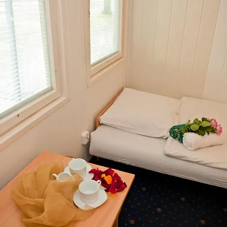 Ow Gromada Pod Bukami Prázdninový areál 2*