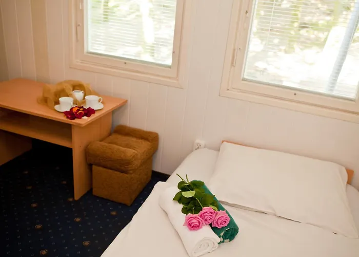 Ow Gromada Pod Bukami 2* Мендзыздрое